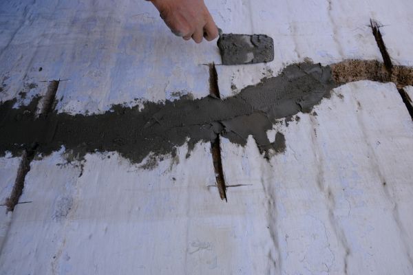 Cost of Concrete Fissure Repair in Lafayette